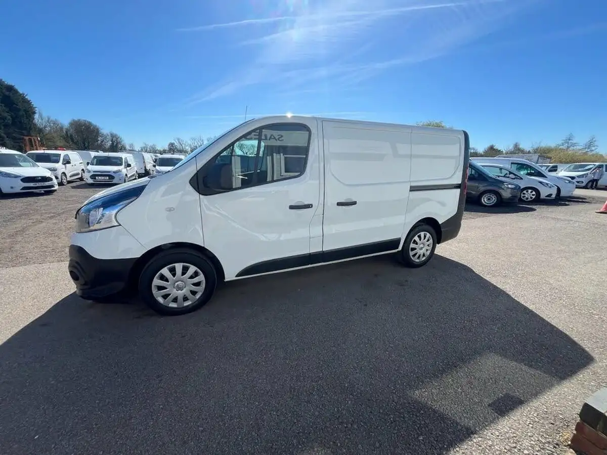 2021-renault-trafic-20dci-sl28-energy-120-business-big-3