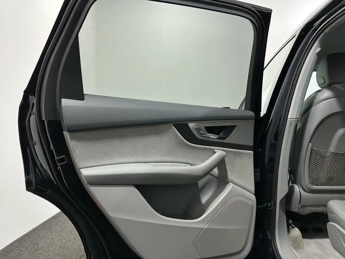 2016-audi-q7-30tdi-quattro-se-272ps-big-44