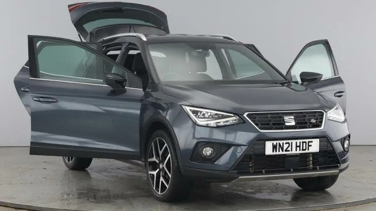 2021-seat-arona-10-tsi-fr-red-edition-big-8