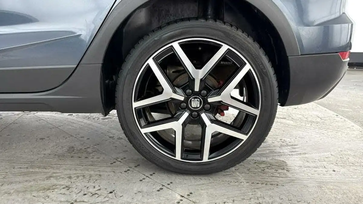 2021-seat-arona-10-tsi-fr-red-edition-big-32