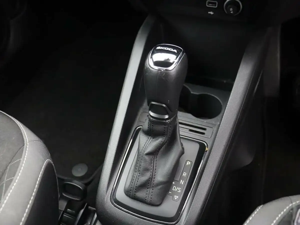2022-skoda-fabia-10-tsi-se-dsg-big-27