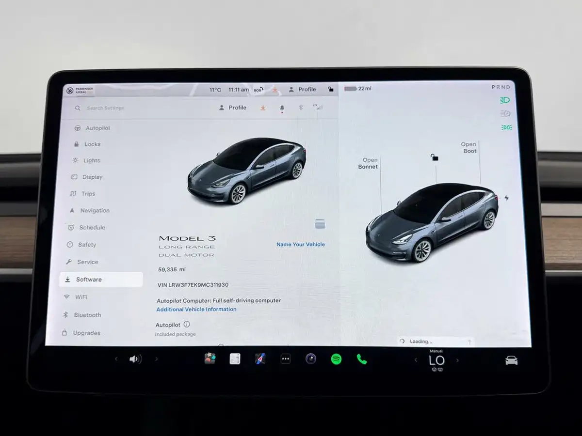 2021-tesla-model-3-e-long-range-awd-big-30