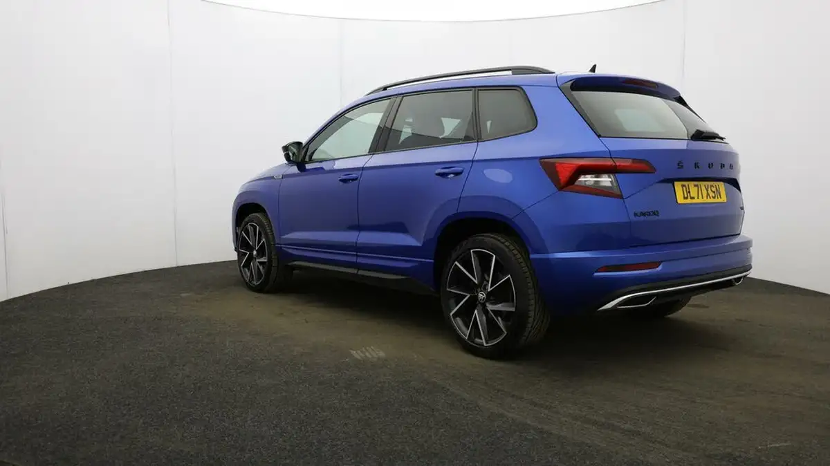 2021-skoda-karoq-20tdi-sportline-150ps-4x4-dsg-big-47