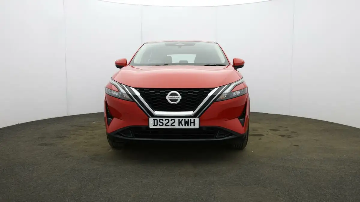 2021-nissan-qashqai-13-dig-t-visia-big-1