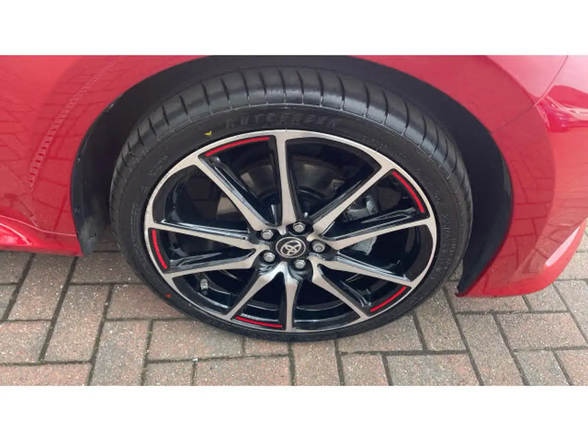 2023-toyota-yaris-15-vvt-i-gr-sport-114bhp-big-27
