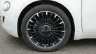 2021-fiat-500-e-la-prima-small-18