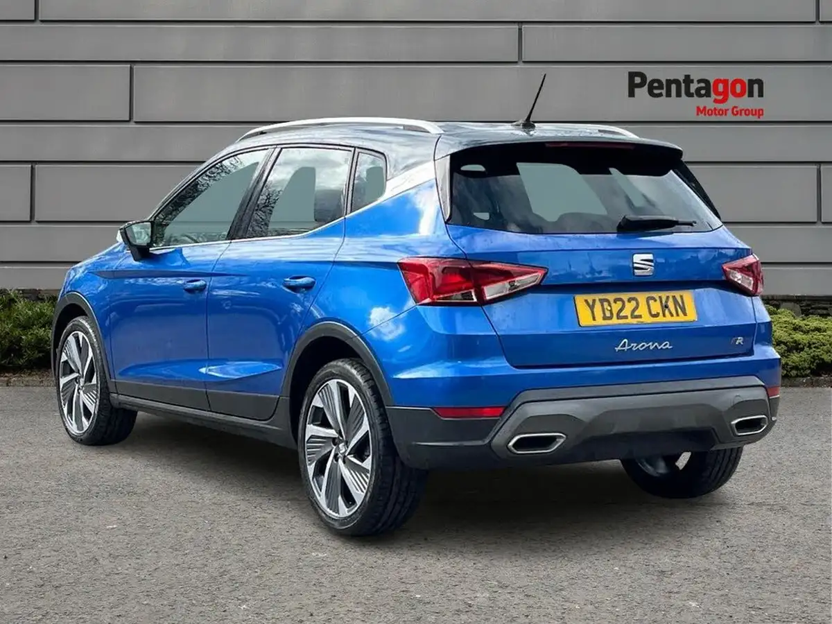 2022-seat-arona-10-tsi-fr-sport-big-1