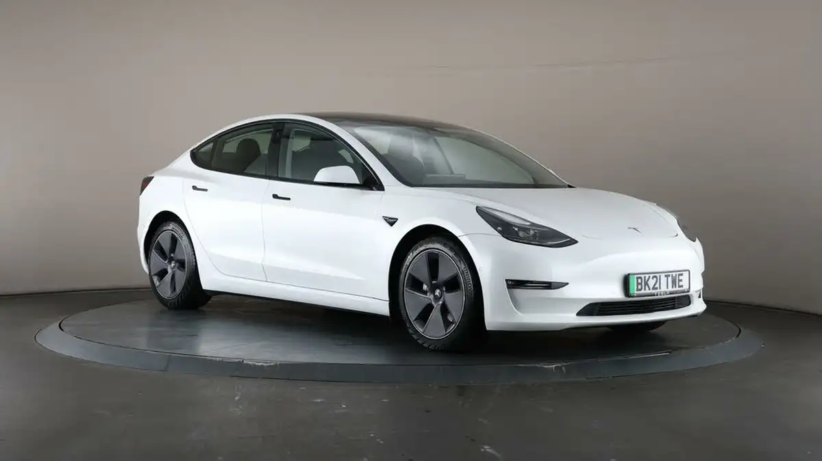 2021-tesla-model-3-e-long-range-4x4-big-51