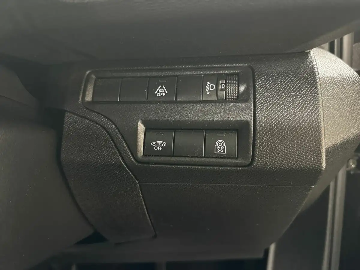 2021-peugeot-3008-suv-12-puretech-allure-big-22