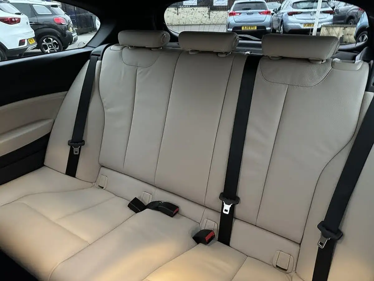 2017-bmw-1-series-30-m140i-shadow-edition-3d-sport-auto-big-13