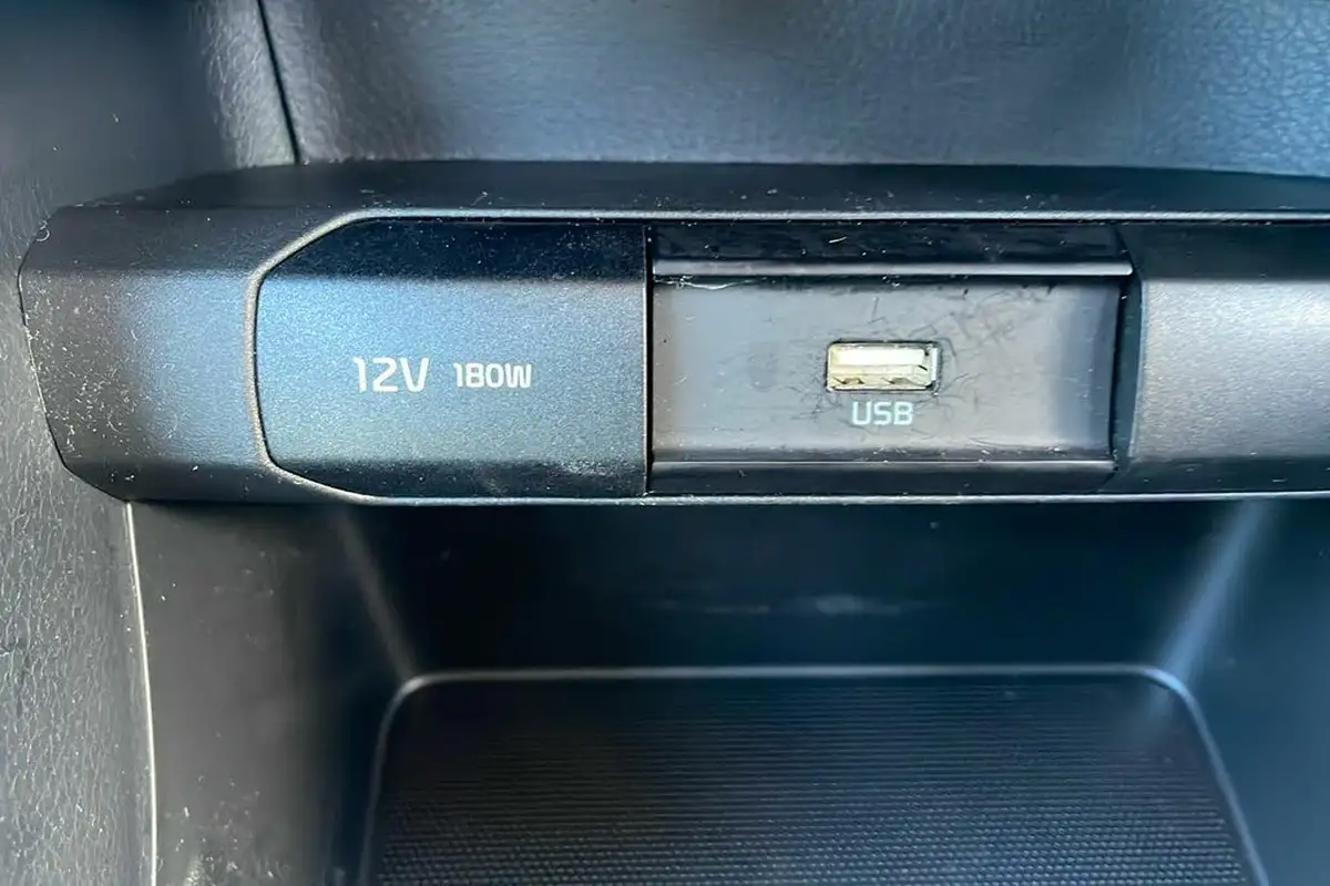 2023-kia-picanto-10-2-auto-seq-big-23