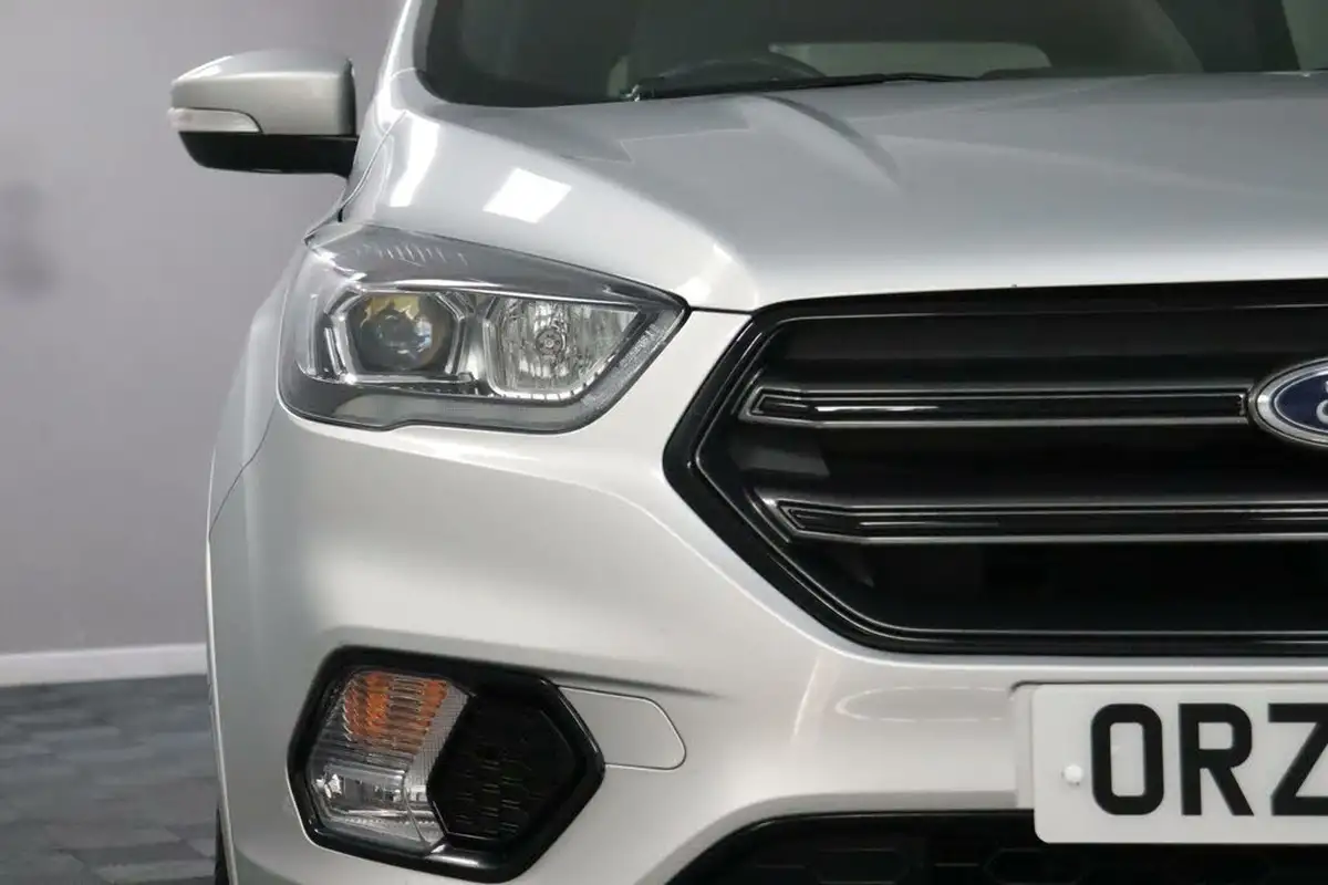 2019-ford-kuga-15tdci-st-line-ss-big-24