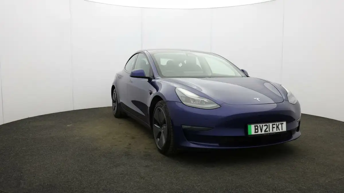 2021-tesla-model-3-e-long-range-4x4-big-42