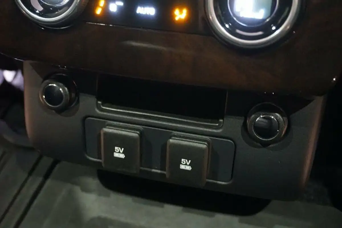 2018-land-rover-range-rover-44-sdv8-autobiography-4wd-lwbss-big-22