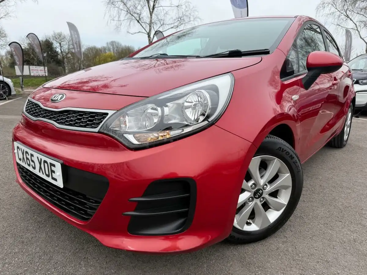 2015-kia-rio-125-sr7-5d-big-21
