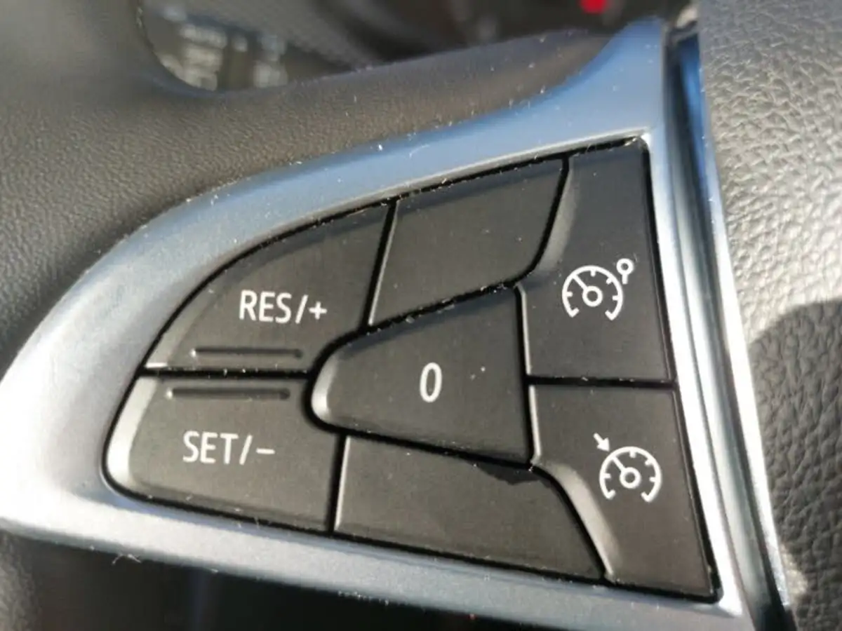 2021-dacia-sandero-stepway-10-tce-prestige-90bhp-auto-big-12