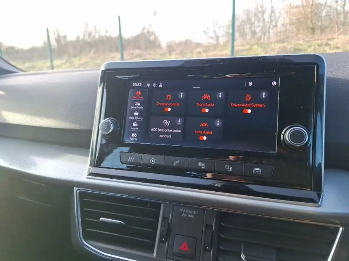 2022-seat-tarraco-15-tsi-evo-se-big-10