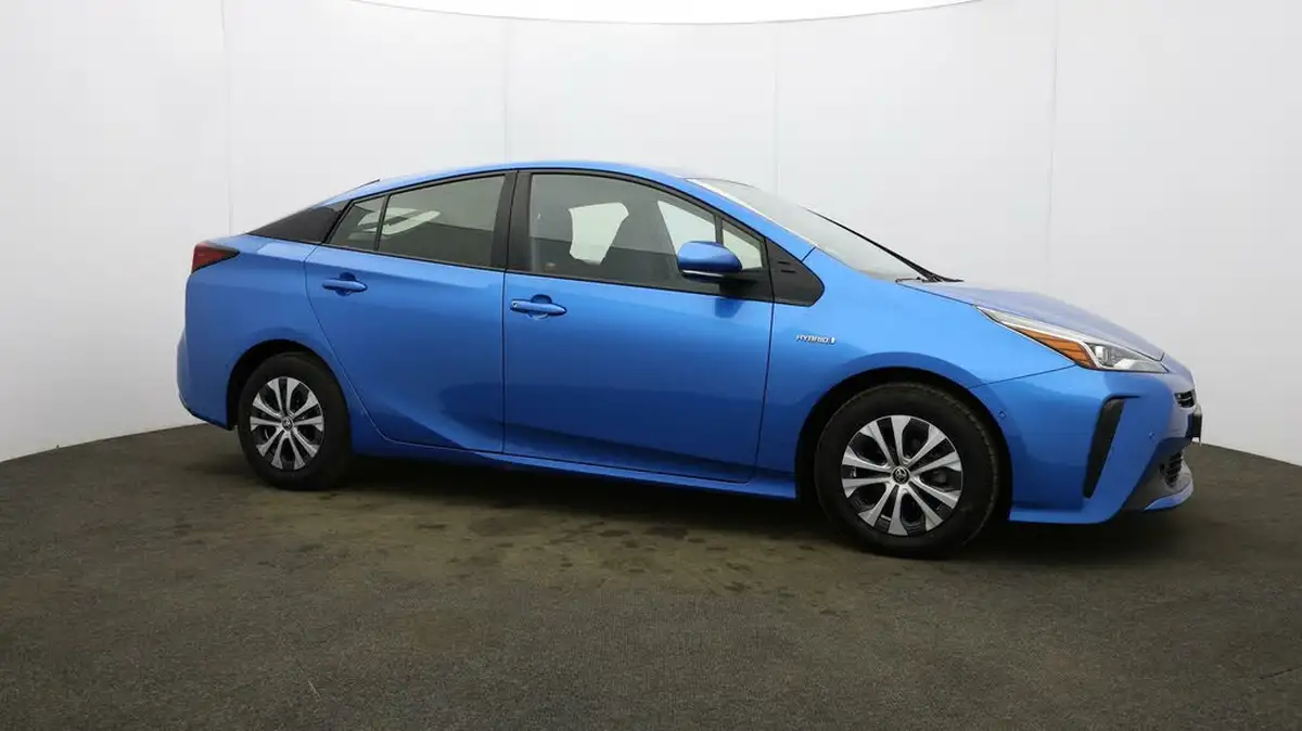 2020-toyota-prius-18-vvt-i-business-edition-plus-cvt-big-41