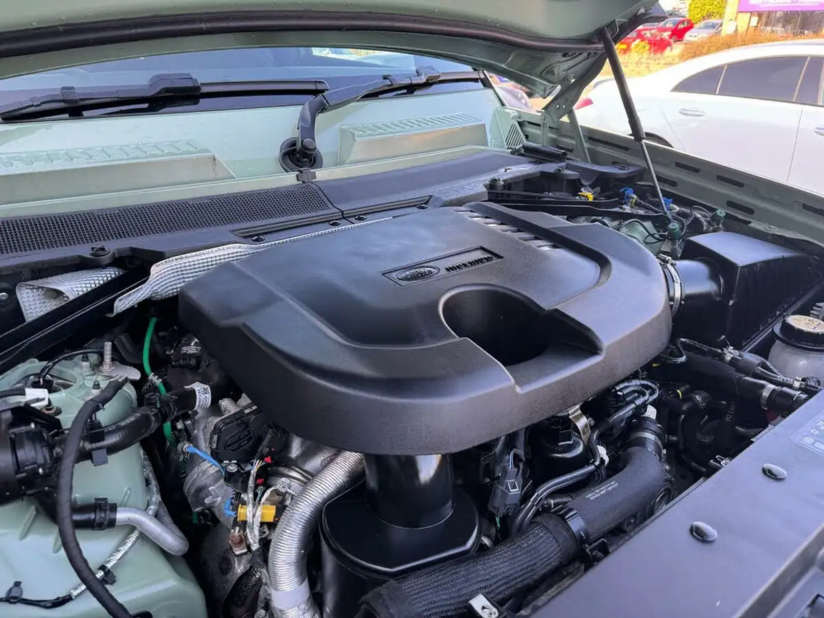 2023-land-rover-90-defender-30-d300-75th-edition-big-60