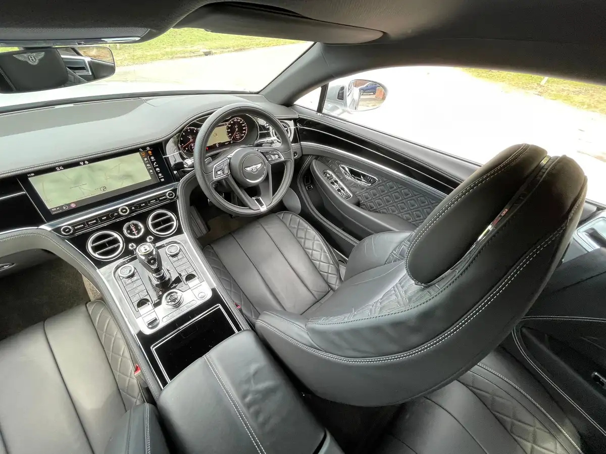 2019-bentley-continental-60-gt-coupe-big-35