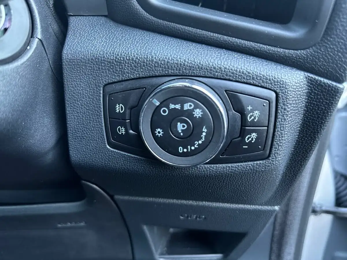 2022-ford-ecosport-10t-st-line-125ps-big-22