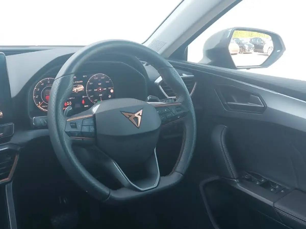 2024-cupra-leon-nf-15-etsi-v1-hatchback-big-9