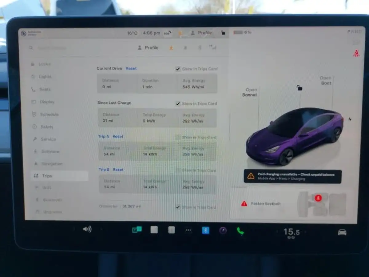 2022-tesla-model-3-e-long-range-big-18