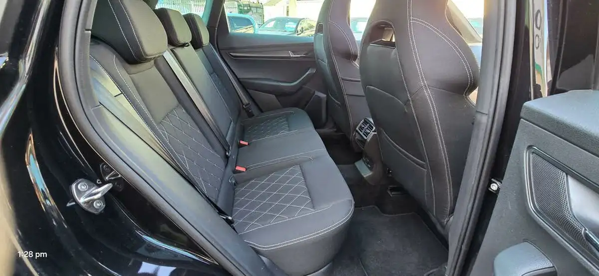 2019-skoda-karoq-15-tsi-sportline-dsg-big-47