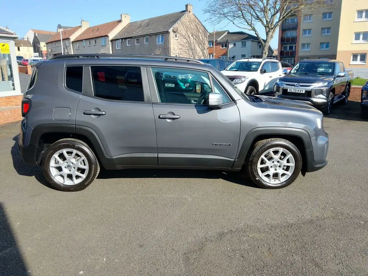 2022-jeep-renegade-10-gse-limited-big-7
