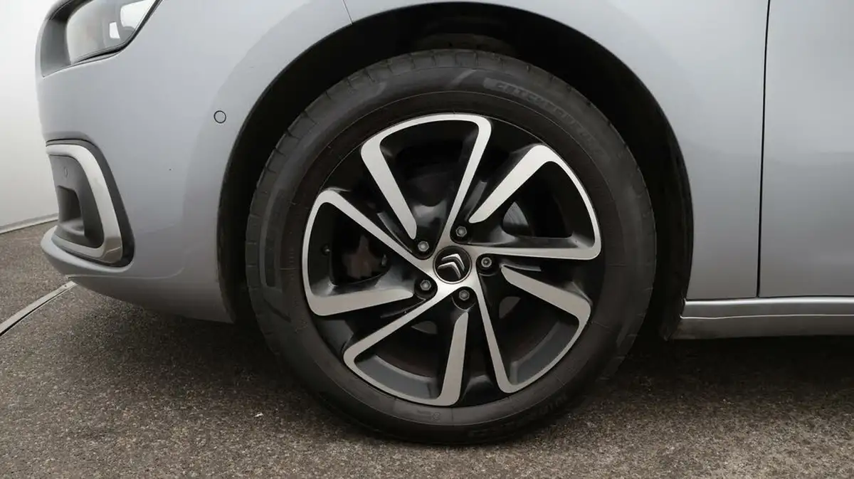 2022-citroen-grand-c4-spacetourer-15bluehdi-shine-eat8-big-18
