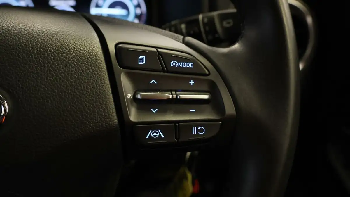 2022-hyundai-kona-10-t-gdi-se-connect-big-22