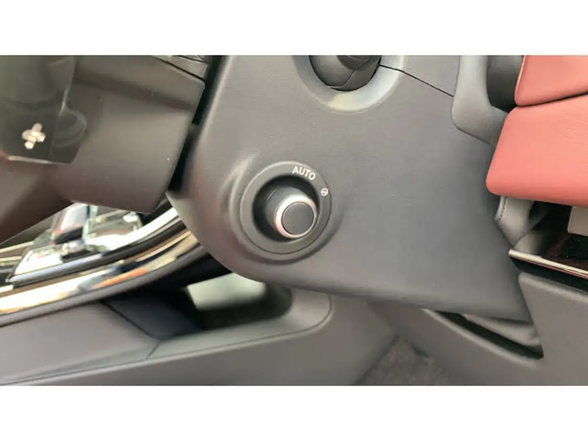 2024-land-rover-range-rover-sport-30-p550e-autobiography-big-11