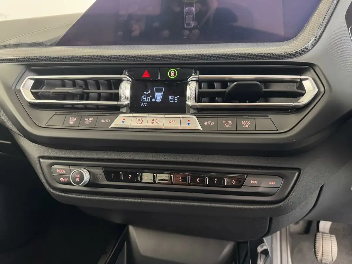 2021-bmw-2-series-15-218i-sport-lcp-gran-coupe-4d-big-32