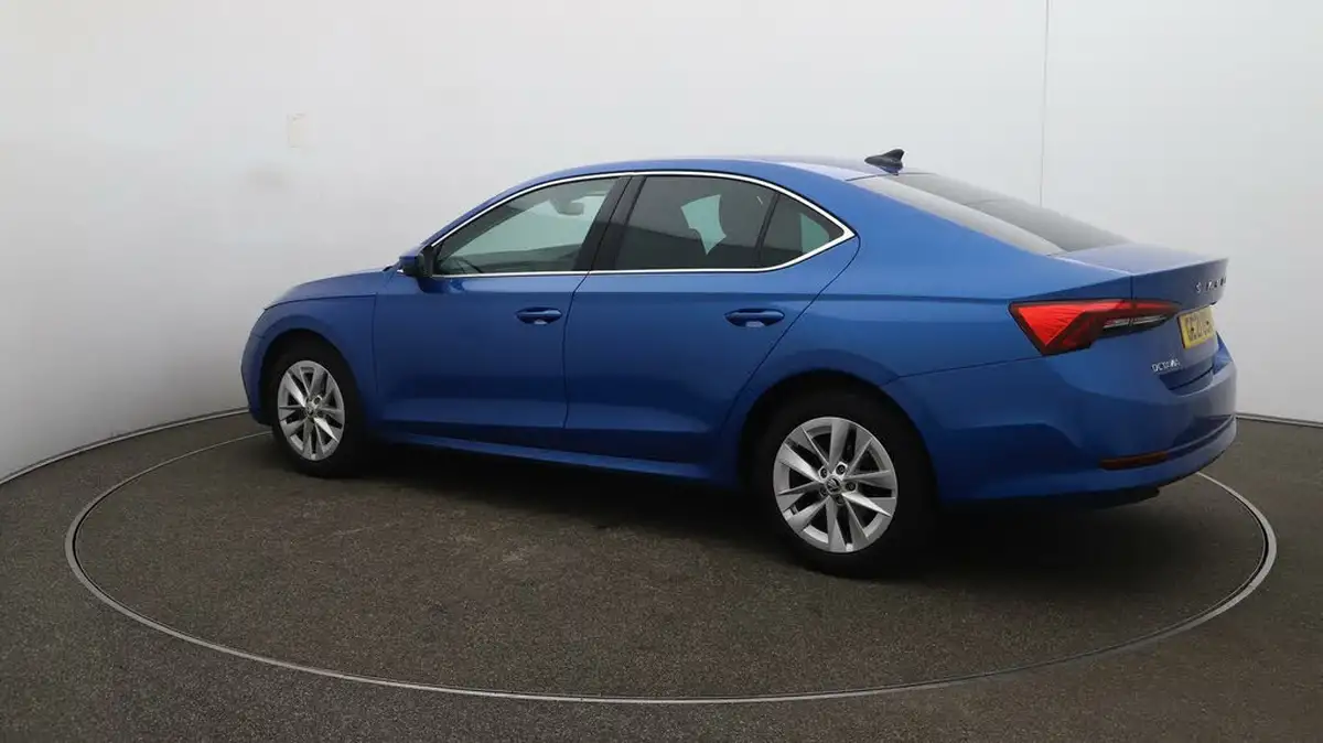 2021-skoda-octavia-15-tsi-se-l-hatchback-big-34