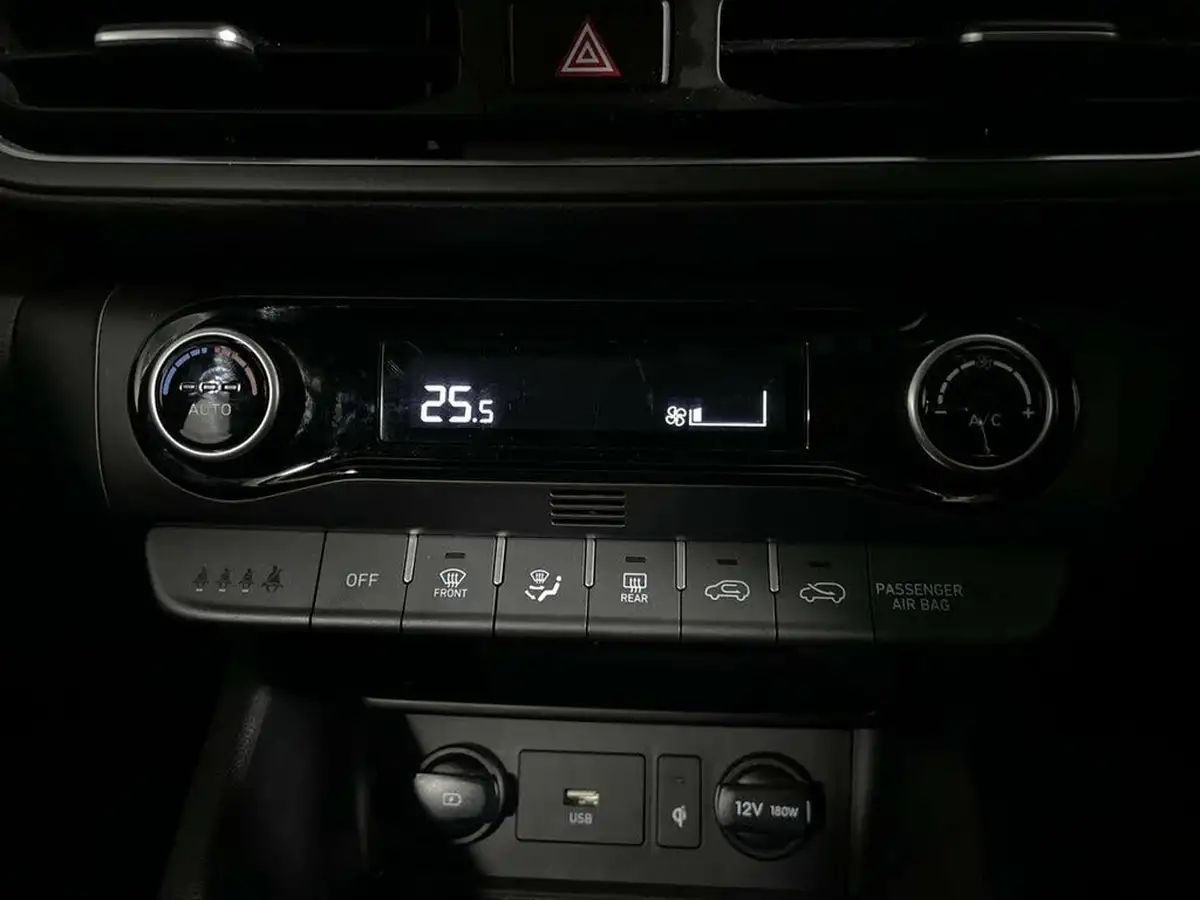2022-hyundai-kona-10-t-gdi-premium-big-27