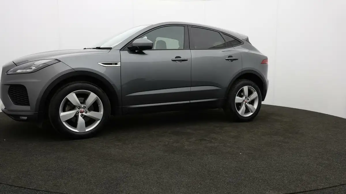2019-jaguar-e-pace-20-i4d-r-dynamic-se-180ps-awd-auto-big-56