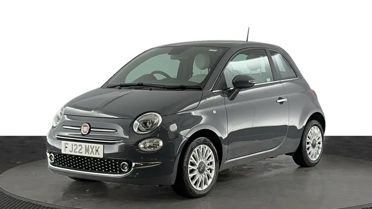 2022-fiat-500-10-dolcevita-big-0
