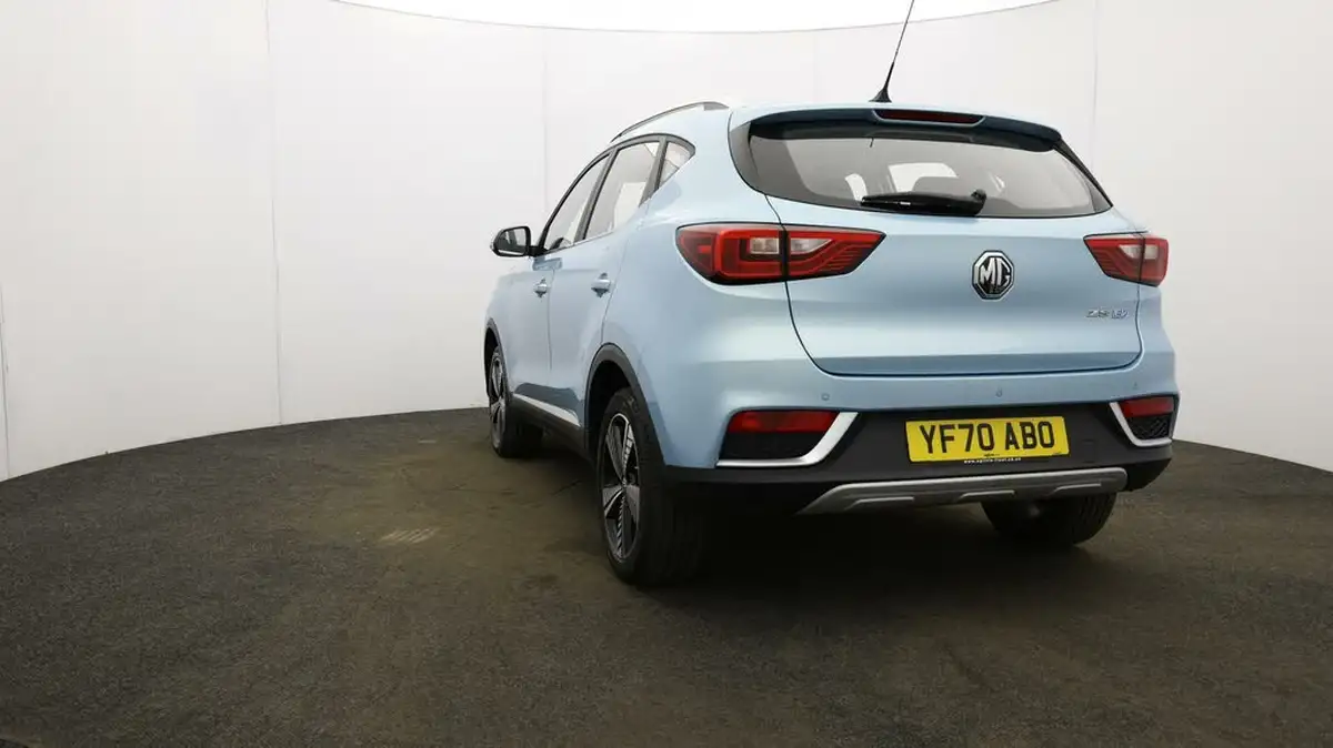 2021-mg-zs-suv-e-exclusive-ev-big-29