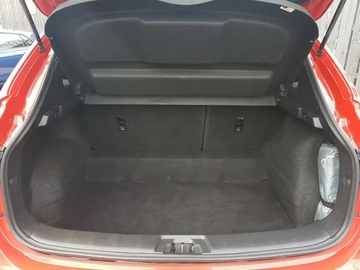 2020-nissan-qashqai-13-dig-t-acenta-premium-160ps-dct-big-7