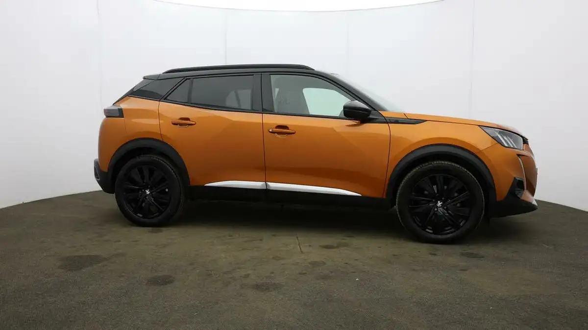 2020-peugeot-2008-suv-e-gt-big-49
