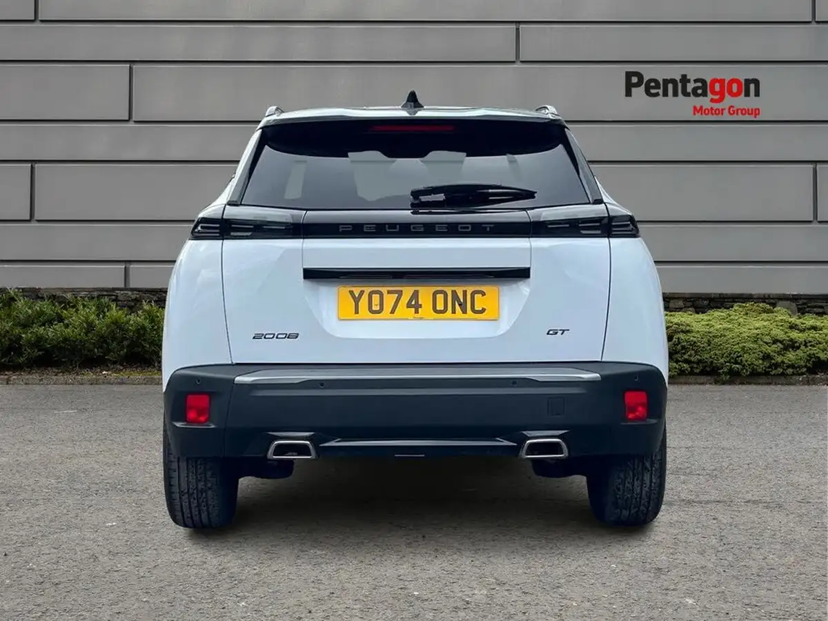 2025-peugeot-2008-suv-12-puretech-gt-130ps-eat8-big-13