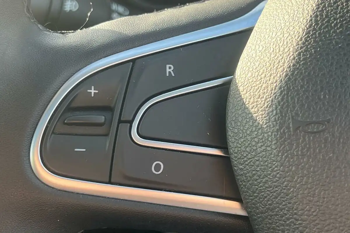 2020-renault-kadjar-13-tce-s-edition-140bhp-1332cc-big-35