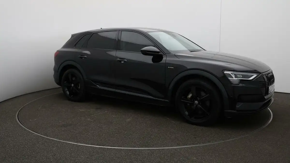 2020-audi-e-tron-50e-technik-big-43