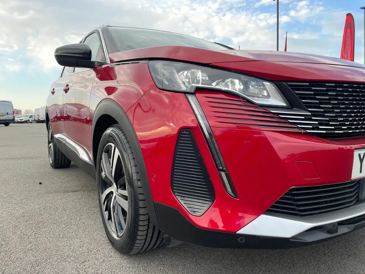 2021-peugeot-5008-suv-15-bluehdi-gt-big-17