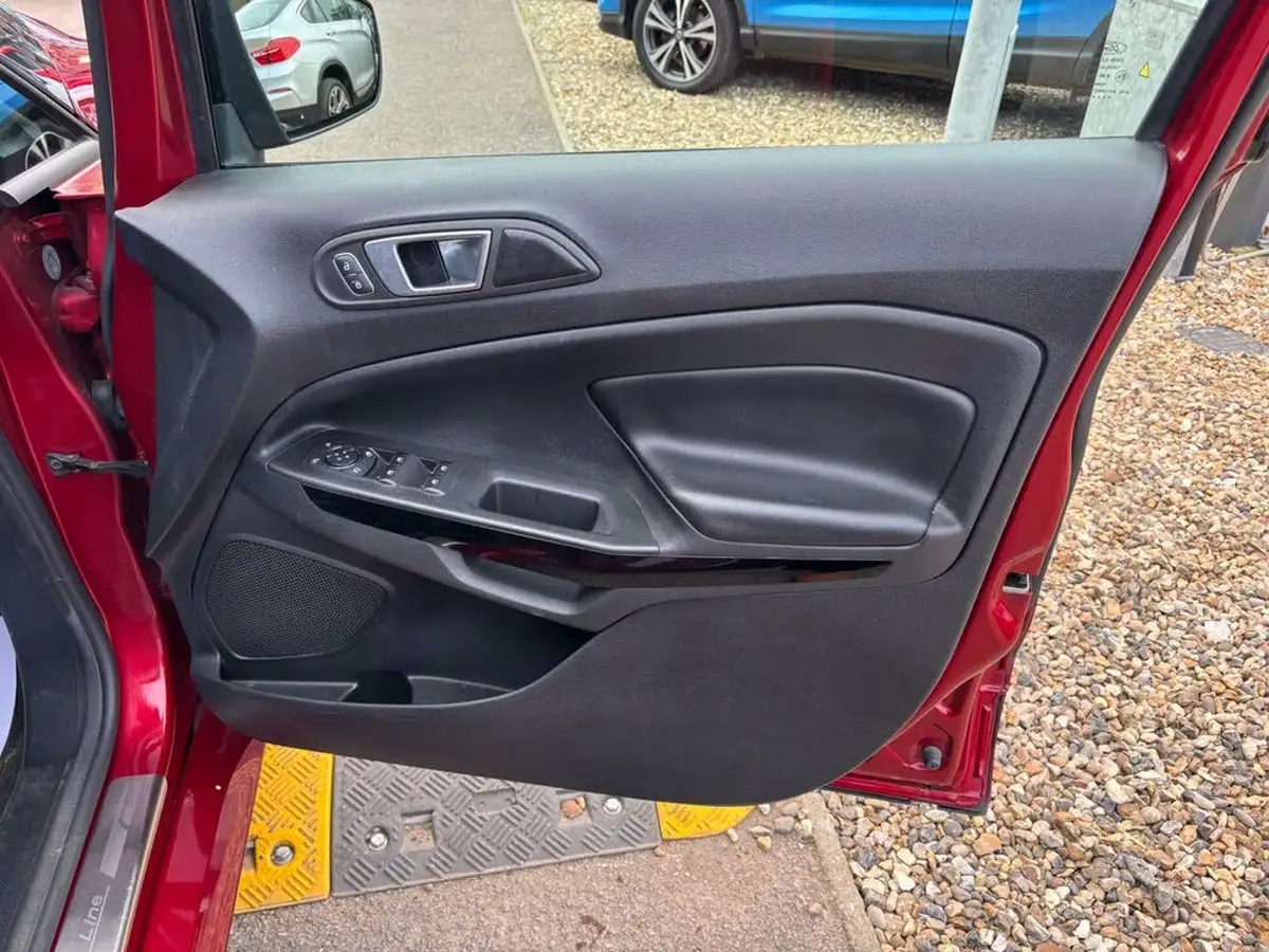 2019-ford-ecosport-10t-st-line-125ps-big-19