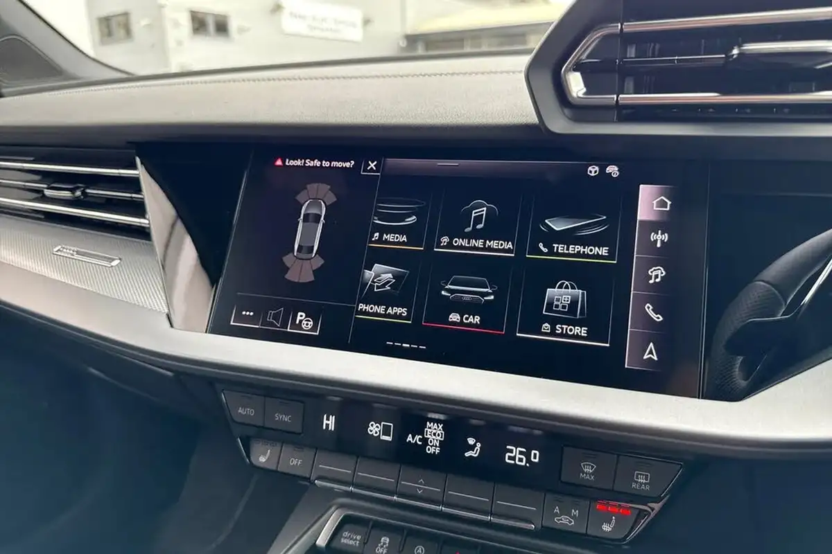 2024-audi-a3-15-35-tfsi-s-line-saloon-4d-tronic-big-30