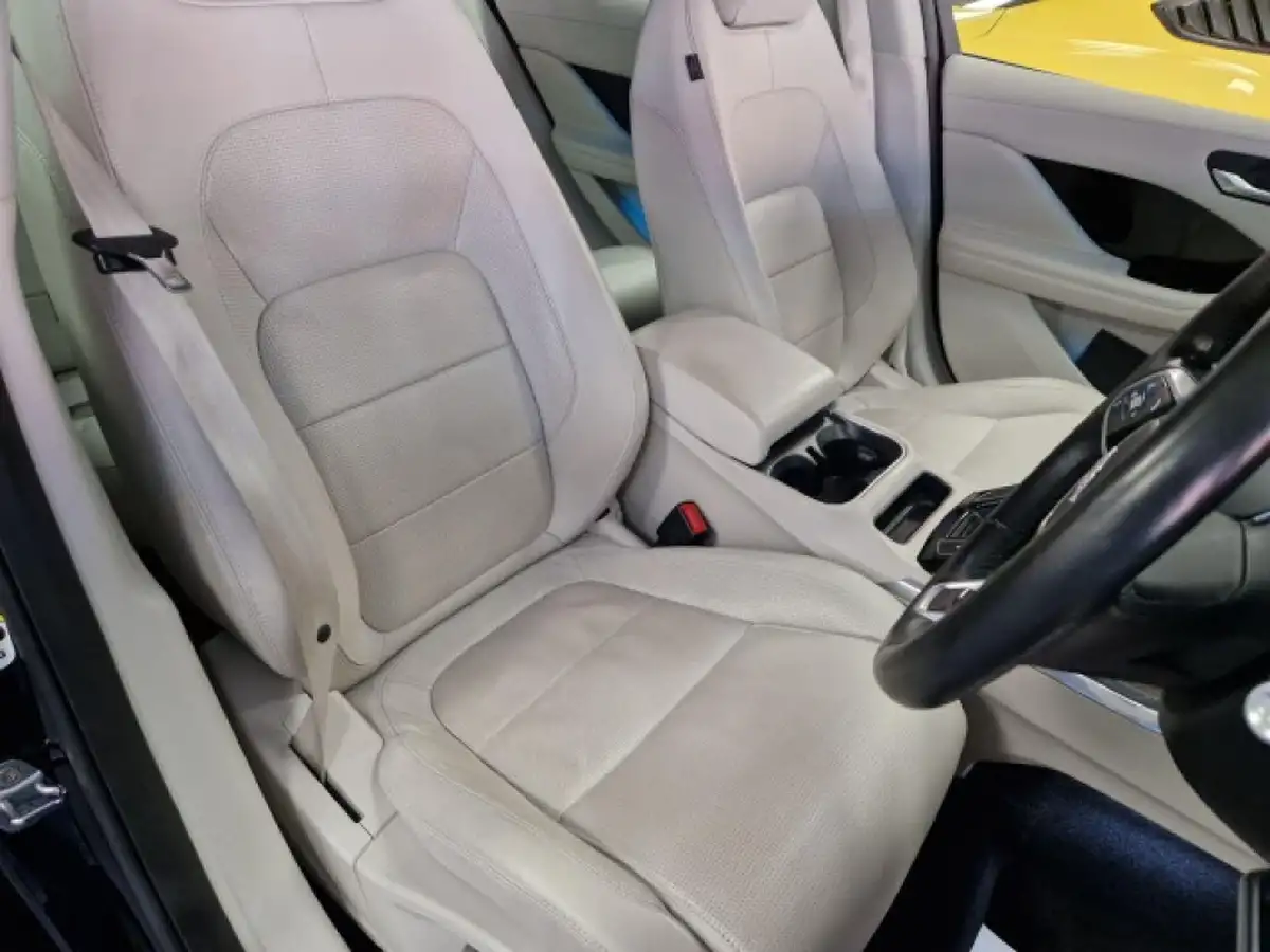 2019-jaguar-i-pace-ev400-se-big-5