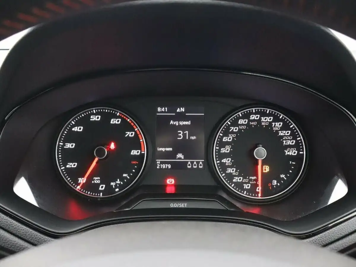 2019-seat-ibiza-10-mpi-fr-big-20