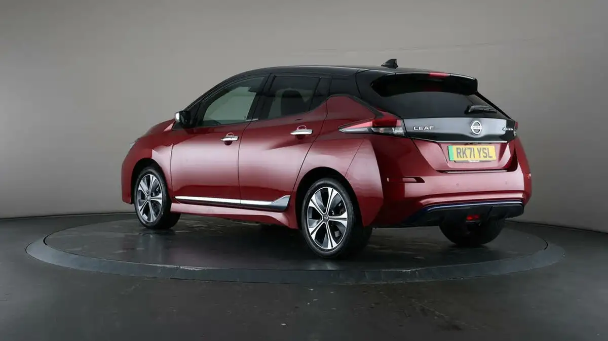 2021-nissan-leaf-e-e-tekna-big-72