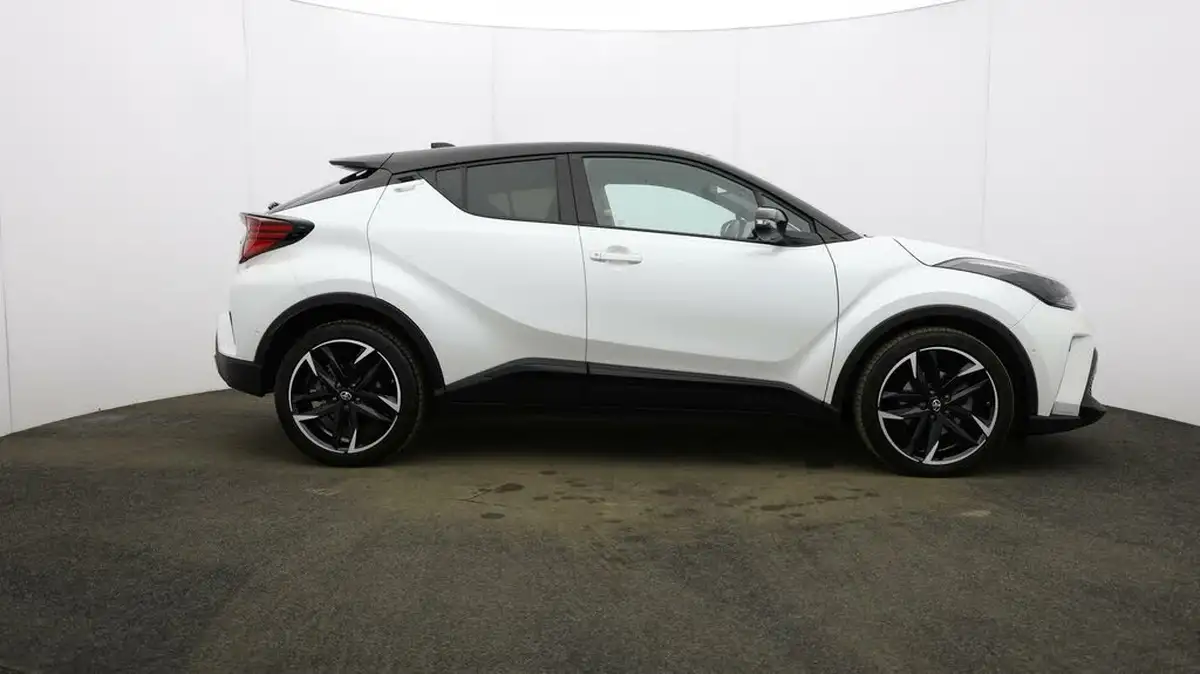 2023-toyota-c-hr-18-vvt-i-gr-sport-big-49